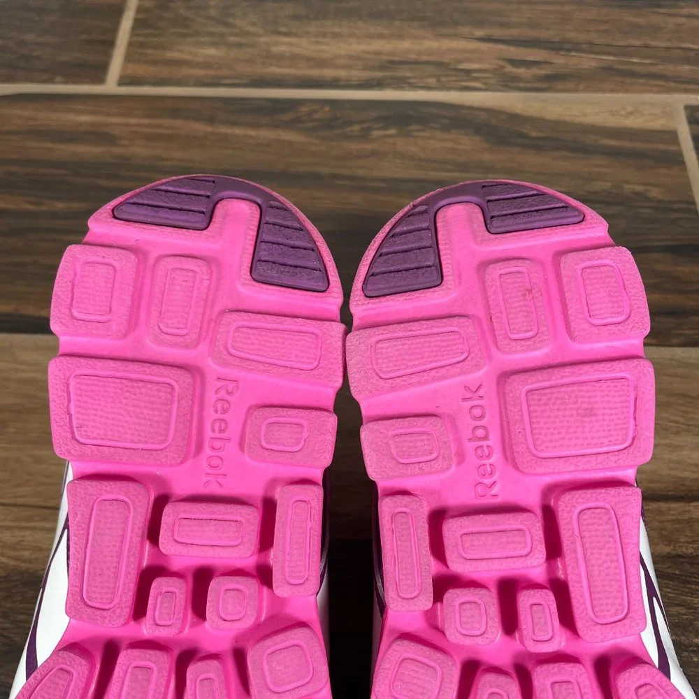 Reebok Yourflex Youth Girl's Size 5.5 Shoes Purple Pink Trainers Sneakers